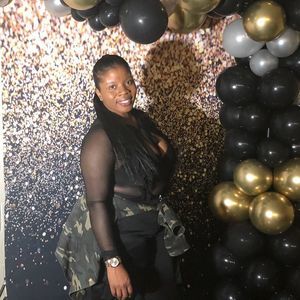 Meet your Posher, Jean